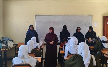 مدير مكتب التربية عدن تدشن اختبارات النقل النهائية للعام الدراسي 2023-2024م بمدارس التعليم الأساسي والثانوي الحكومي والأهلي والخاص