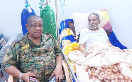 رئيس اتحاد الكرة بساحل حضرموت يطمئن على صحة الكابتن علي الكثيري