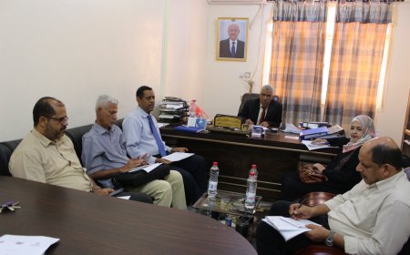 اللجنة العليا لتفعيل الأداة الوطنية لتصنيف الجامعات اليمنية تناقش المراحل والخطوات التنفيذية