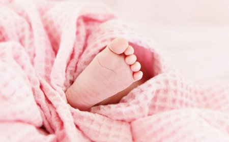 وفاة طفلة نتيجة سلوك صادم من والدها .. كيف فعل ذلك ؟