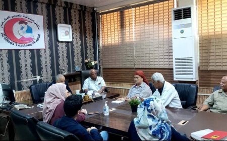 مدير عام صحة عدن يلتقي ممثلي منظمة أطباء بلا حدود البلجيكية في مستشفى الصداقة