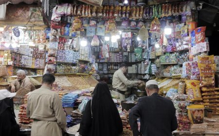 اليمنيون عاجزون عن مواجهة متطلبات المعيشة