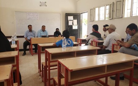 لقاءات في التطوير المهني للتعريف بمشروع التعليم المسرع بمأرب