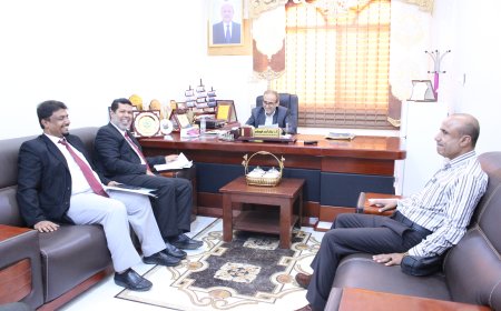 الوصابي يناقش تحضيرات جامعة حضرموت لعقد المؤتمر العلمي الثاني للعلوم الأساسية والتطبيقية والتكنلوجيا