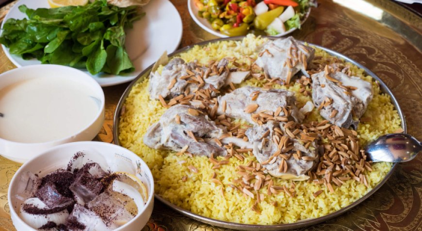 هل تتدخل السياسة في الطعام.. لماذا يغيب المطبخ العربي عن التصنيفات العالمية؟