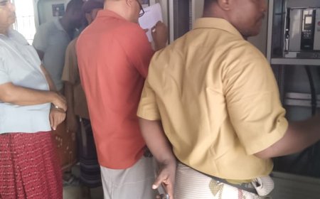 تنفيذا لتوجيهات محافظ حضرموت مشروع كهرباء ميفع يشهد نزول فريق هندسي لربط المولد الكهربائي "600" كيلو واط