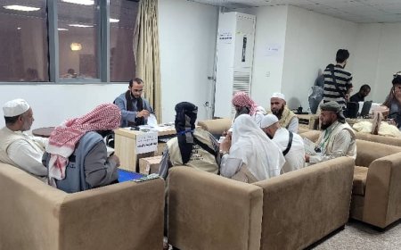 لجنة التوعية تُكثّف جهودها للإشراف على عمل المرشدين بالنزول الميداني ونشر الوعي بين الحجاج