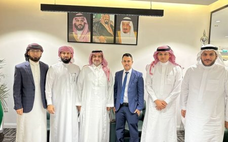 الدكتور مختار الرباش يبحث مع وكيل وزارة الحج السعودية ترتيبات مخيمات المشاعر المقدسة