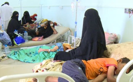 رصد الآلاف  من الاصابات بمرض الكوليرا في اليمن منذ بداية العام.. تفاصيل