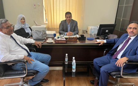 "م. عمار عبدالعزيز" يتسلم مهامه رسمياً كمديراً عاماً لمكتب الإتصالات وتقنية المعلومات بعدن