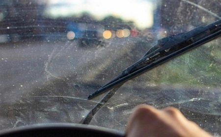 خدوش زجاج السيارة الأمامي.. أسبابه وهل يمكن إزالته؟