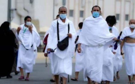 وسط منظومة خدمات وإجراءات صارمة.. حجاج بيت الله الحرام يتوجهون إلى "مشعر منى" الجمعة لبدء مناسكهم