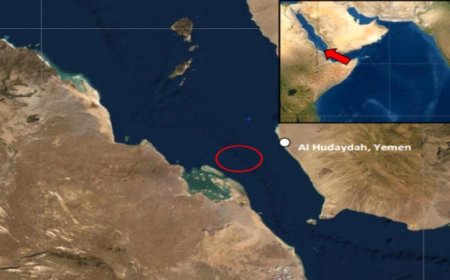 هجوم حوثي جديد في البحر الأحمر يطال سفينة تجارية