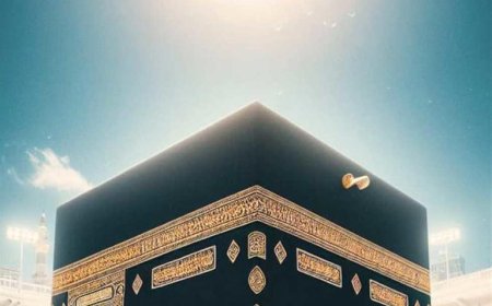 سر عدم سقوط روث الحمام في الحرم المكي.. لماذا لا تحلق الطائرات فوق الكعبة؟