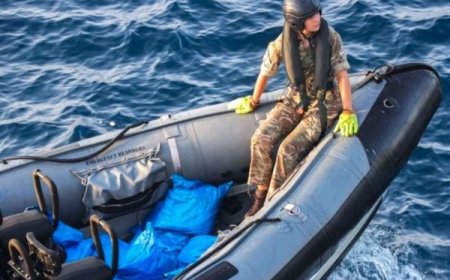 الجيش الأميركي يعلن ضبط شحنة حشيش خلال عملية اعتراض في بحر العرب