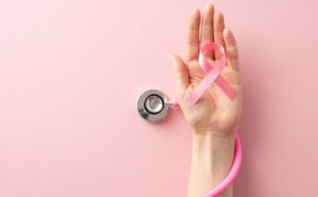 سرطان الثدي: العلامات المبكرة التي يجب على الشابات فحصها