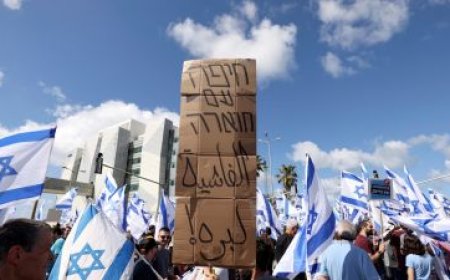 النيران تشتعل في شوارع "تل أبيب"..