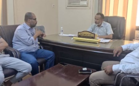 مدير عام بروم ميفع يلتقي مدير مكتب الوكالة الأمريكية بحضرموت لمناقشة تنفيد مشروع "صحتنا أولا"