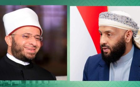 وزير الأوقاف يهنئ نظيره المصري تعيينه وزيرًا للأوقاف في الحكومة الجديدة 