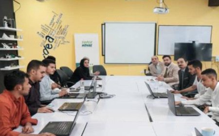 الوكيل السقاف يتفقد مشروع "الورشة" لتحويل الأفكار الإبداعية إلى واقع ملموس