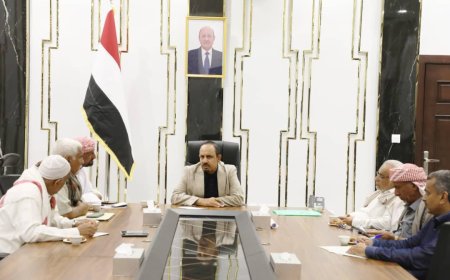 الكتلة النيابية بحضرموت تتدارس مع المحافظ أوضاع المحافظة وتصدر بيانًا مساندًا لجهود توحيد الصف