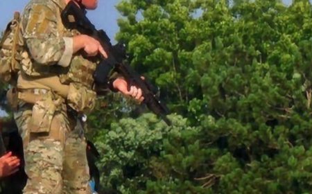 بالصور: من هو مطلق النار على ترامب؟