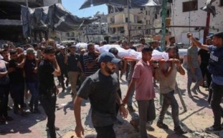 دفاع مدني غزة ... انتشال 400 شهيد ومصاب في مجزرة المواصي