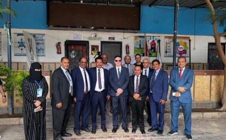 نائب وزير التربية العباب يترأس اجتماعاً موسعاً للهيئة الإدارية للجالية اليمنية بجمهورية مصر