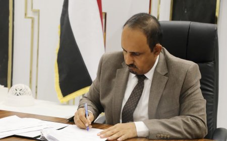 قيادة السلطة المحلية بحضرموت تتوصل إلى اتفاق يقضي برفع إضراب المعلمين بشكل شامل 