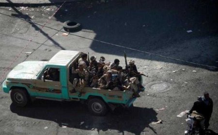 شاهد بالفيديو.. اندلاع اشتباكات عنيفة في صنعاء