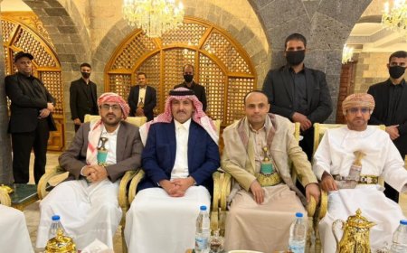 الحوثيون يعلنون عن اتفاقية مع السعودية لصرف مرتبات عام كامل