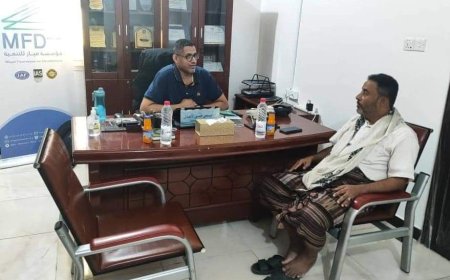 مدير عام مديرية مودية بمحافظة أبين يزور مقر مؤسسة ميار للتنمية