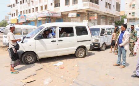 ترجمة للقاء البارحة..بركات يتفقد العمل لإعادة مواقع نقل الركاب في مديرية دارسعد