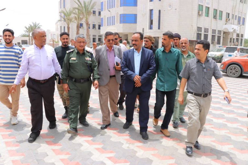 تدشين العمل رسمياً بفرع الأحوال المدنية بخورمكسر