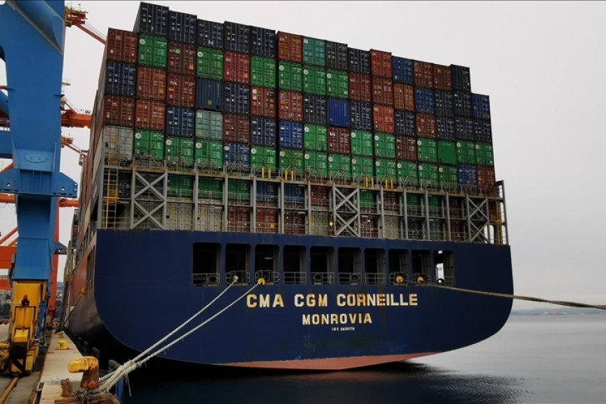 انخفاض حاد لأدنى مستوى في حركة الملاحة عبر مضيق باب المندب 