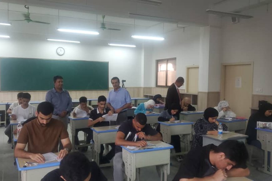 تواصلا مع المركز الرئيسي بعدن .. المستشار الثقافي بسفارة بلادنا يتفقد سير اختبارات الثانوية العامة بمدرسة ماس بالصين