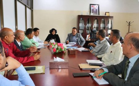 اجتماع بتعز يناقش ترشيد النفقات وتحسين جودة الخدمات الصحية