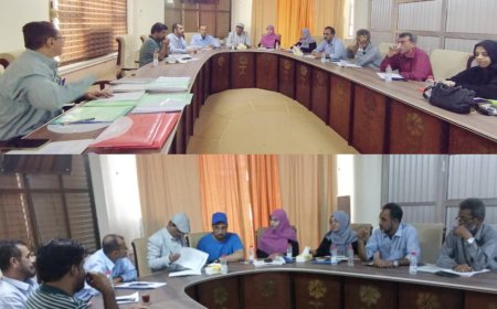 لقاء في مكتب التربية عدن يشدد على منع أي زيادة في الرسوم الدراسية بالمدارس الأهلية