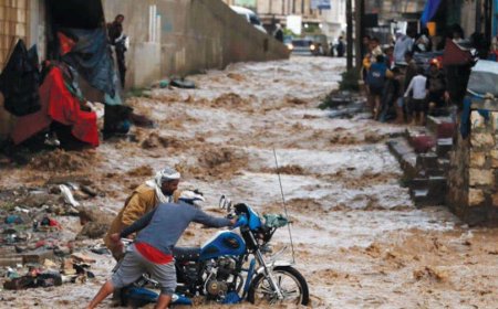 فيضانات غير مسبوقة تضرب الحديدة وتخلف ضحايا وخسائر مادية كبيرة