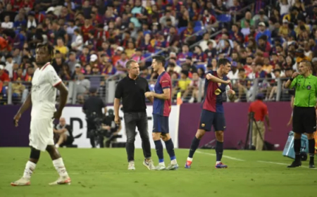 فليك يتجاهل صفقة برشلونة الجديدة ويشيد بـ "رجل مباراة ميلان"