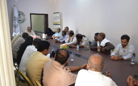 اجتماع استثنائي للأمانة العامة لمؤتمر حضرموت الجامع مع رؤساء الهيئات التنفيذية في مديريات الساحل