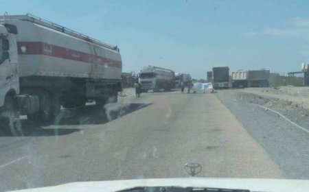 تحذيرات من أزمة خانقة في مادتي البترول والغاز بسبب احتجاز قواطر النفط بأبين