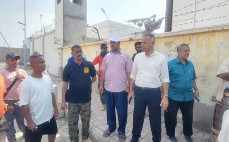 إدارة المعلا تدشن حملة إزالة السيارات المتهالكة والمعيقة لحركة السير في الطرقات