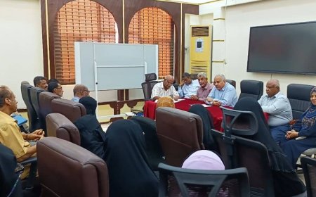 برئاسة البيشي مكتب الصحة بعدن يعقد اجتماعه الدوري لشهر أغسطس لإدارات وبرامج القطاع الصحي