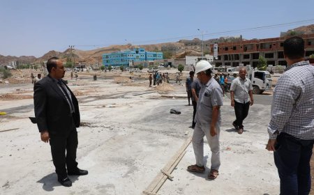 محافظ حضرموت يتفقد أعمال الصبّيات للجسر الأرضي لطريق "الدائري وسط" بنسبة انجاز للمشروع 90%