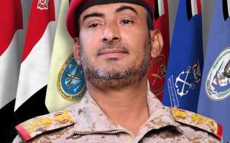 في ذكرى تأسيسه.. بن عزيز: المؤتمر بُني على روح التسامح والوسطية والاعتدال