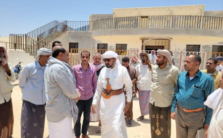 بتكليف من قيادة السلطة المحلية بحضرموت .. مدير عام مديرية شبام يشهد تسليم موقع مشروع ملعب نادي الاتفاق بالحوطة للجهة المنفذة