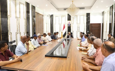 برئاسة محافظ حضرموت راعي البطولة .. اللجنة الرئيسة لبطولة كأس حضرموت تستعرض التقارير الفنية للنسخة الثامنة والتحضيرات للمباراة النهائية