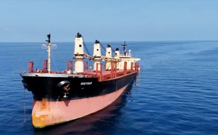 هيئة بريطانية: بلاغ عن حادث على بعد 55 ميلا بحرياً جنوب شرق عدن