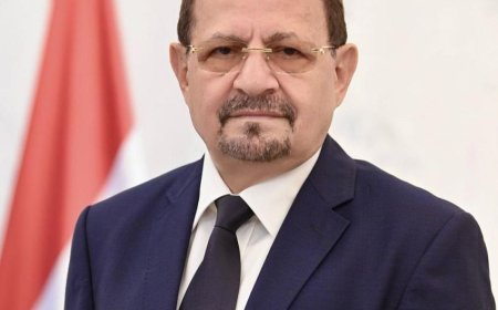 وزير الخارجية يصل العاصمة الروسية موسكو في زيارة رسمية